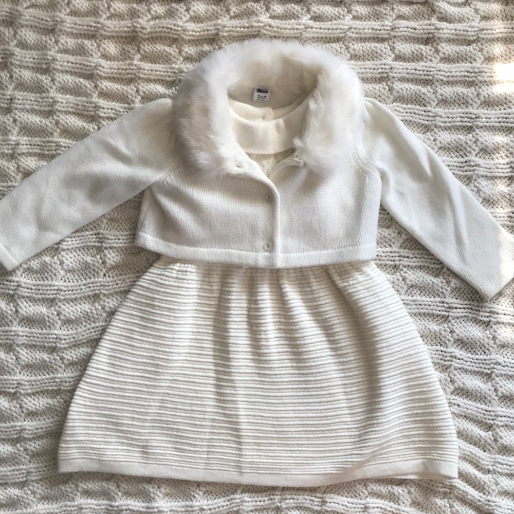 J&J 12-18m winter dress in excellent condition
